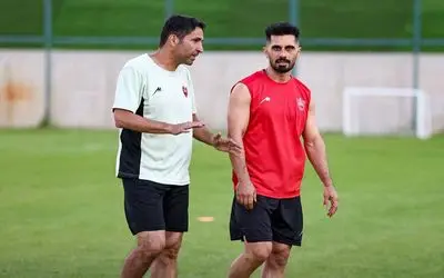 کاپیتان پرسپولیس خطاب به هاشمیان: به ما انسانیت آموختی