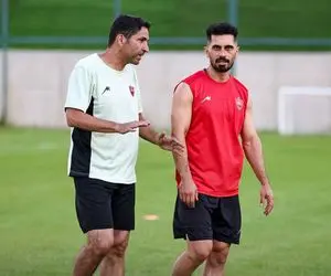 کاپیتان پرسپولیس خطاب به هاشمیان: به ما انسانیت آموختی