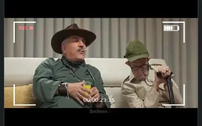 سکانس خندان/ مهران مدیری تو پشت صحنه تو همون حالت خوابیده خشک شده/همه مردن از خنده