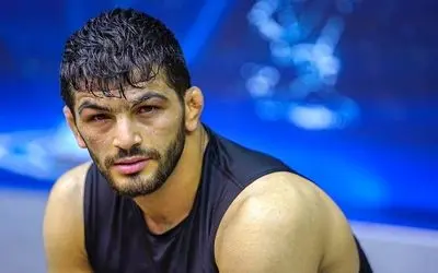 بازگشت حسن یزدانی به تشک کشتی با استقلال