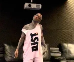 تتلو دیوانه چرا به هواداران خود "فحش ناموسی" می دهد؟