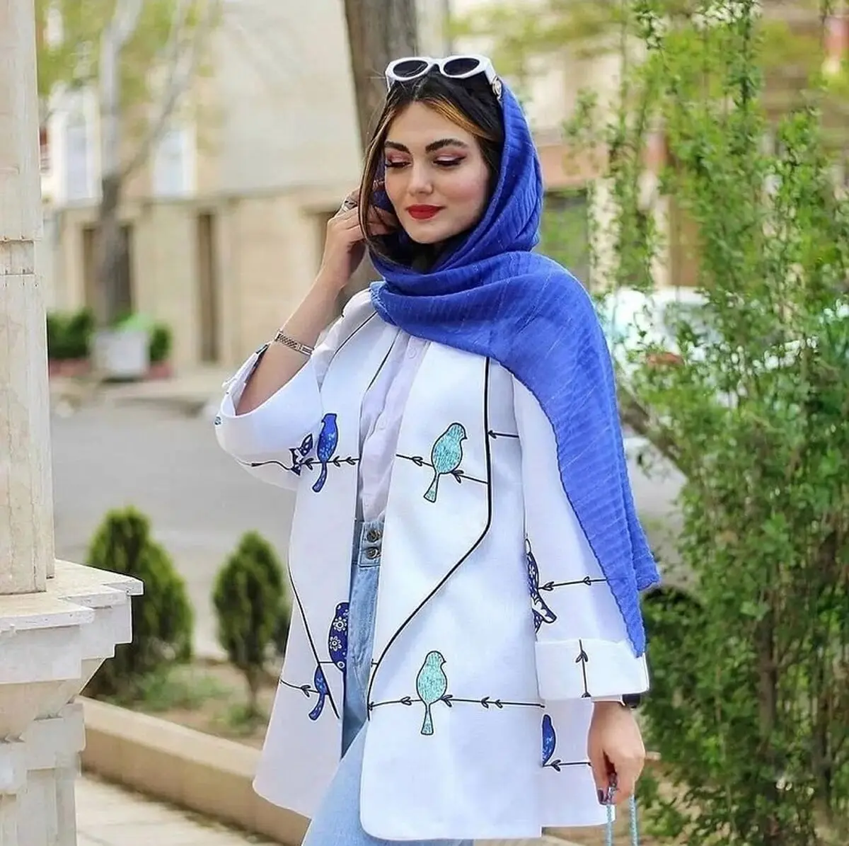 مانتو سفید