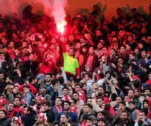 شعار عجیب هواداران پرسپولیس در بازی دیروز!
