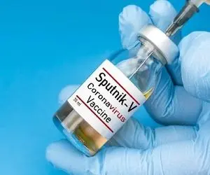 چهره پرستار ایرانی بعد از تزریق واکسن روسی + عکس