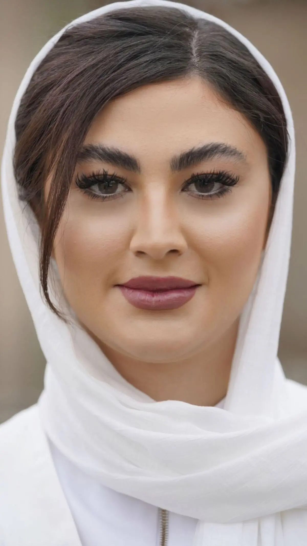 مریم مومن