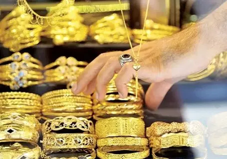 قیمت طلا امروز یکشنبه 30 آذر 1404؛ بازار طلا عقب نشست / خریدار باشیم یا فروشنده؟