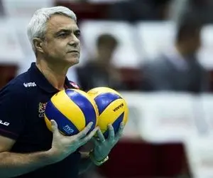 آناستازی: امیدوارم در آینده فرصتی برای همکاری با والیبال ایران داشته باشم