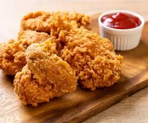 ویدئوی غذای سریع ؛ اینبار با چیپس و مرغ یه کنتاکی بی نظیر درست کن سریع و هیچی ندار!