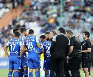 بازیکنان استقلال به خاطر یک نفر اعتصاب نکردند!