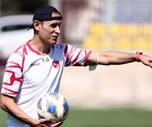 گل محمدی: خوشحالم سه سال دیگر در پرسپولیس هستم