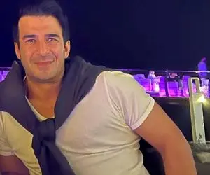 (عکس) تفریح لاکچری «یوسف تیموری» با خانواده