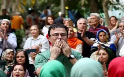 آواز احساسی؛ هزاران مادر تو پارک جمع شدن آهنگی روح لمس کن از هوشمند عقیلی میخونن