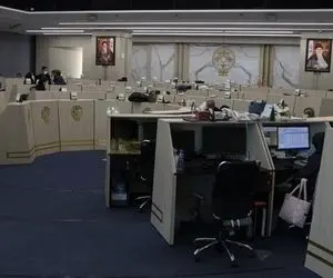 اولین روز کاری بورس تهران در سال 1401 چه روزی است؟