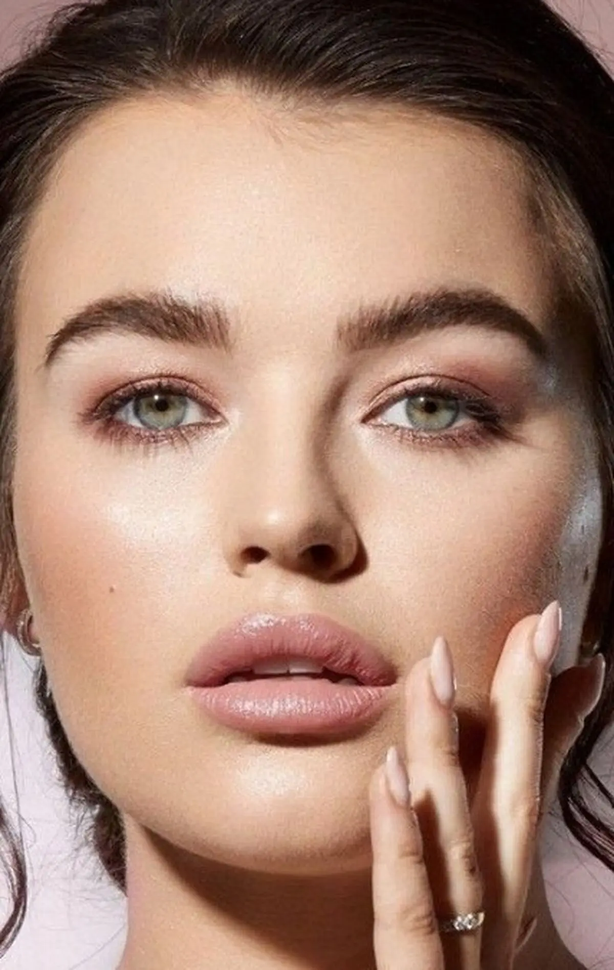 چگونه+با+آرایش+کم+سن+تر+دیده+شویم؟ (1)