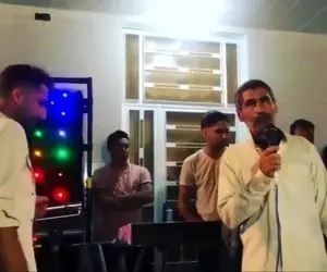 آواز محلی؛ مرد نابینا چه با حس خوب تو عروسی آهنگ لری میخونه ناز نفسش