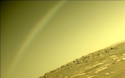 آیا تصاور ثبت شده از رنگین کمان در مریخ واقعیت دارد؟ 