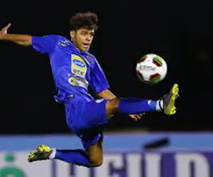 ژاوی هم ستاره استقلال را می‌خواهد