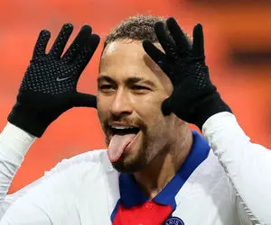 نیمار:در پاری سن ژرمن ماندنی هستم