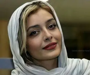 ساره بیات هم لب پروتزی شد؛ تغییر چهره خانم بازیگر! +عکس