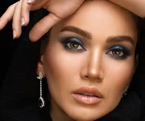 تغییر چهره متین ستوده با آرایشی غلیظ و سایه آبی!