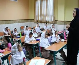 دو سال از عدم تعهد به پرداخت پاداش بازنشستگان فرهنگی می گذرد؛ قصه از چه قرار است؟