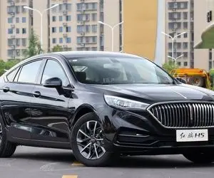 نقد و بررسی هونگچی H۵؛ گزینه اصلی واردات به بازار ایران