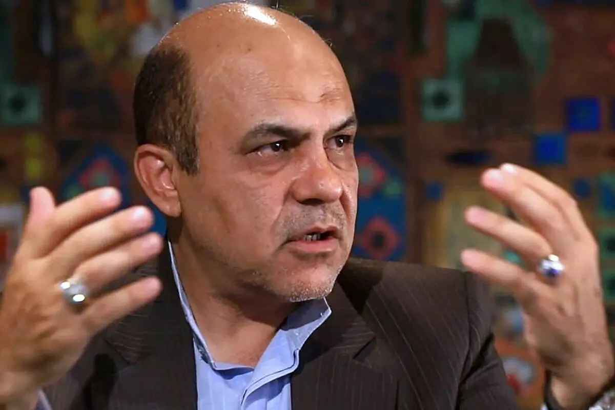 علیرضا اکبری