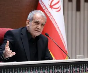 بغض پر حاشیه مسعود پزشکیان از جایگاه خود در یک مراسم