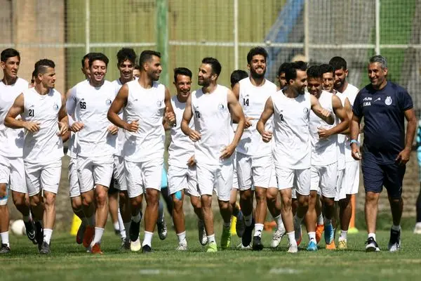 تیم استقلال