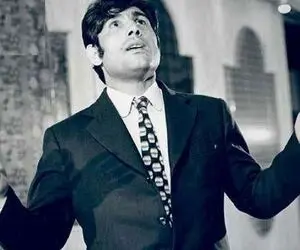 آواز شاد؛ نعمت الله آغاسی لنگان لنگان تو کوچه چه آهنگی خونده انگاری بی کس شده