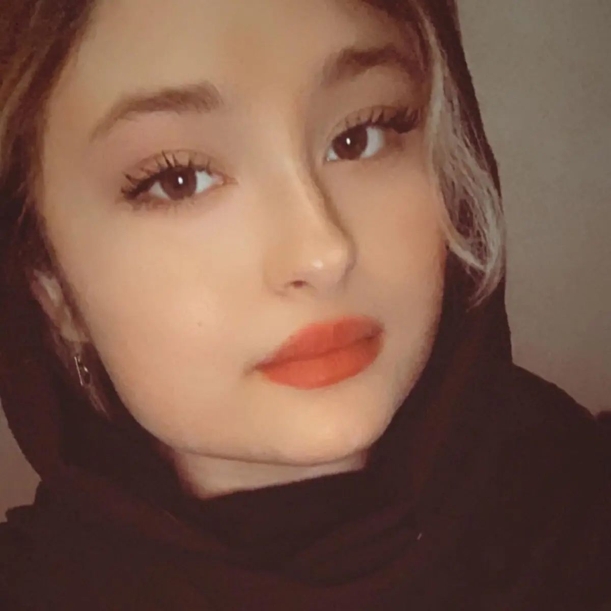 nikaforghaniofficial_1605385900