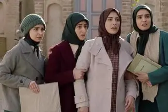 جشن تولد پریزاد خواهر طوبی تو سنی که بهش نمیاد؛ اتاق خواب با دکوراسیون جنگل