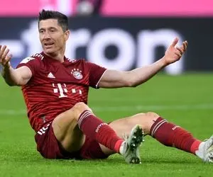 لواندوفسکی نارضایتی تر از همیشه!