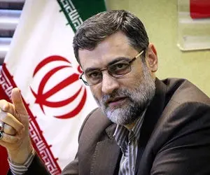 قاضی‌زاده هاشمی: کنار رفتن در کار نیست