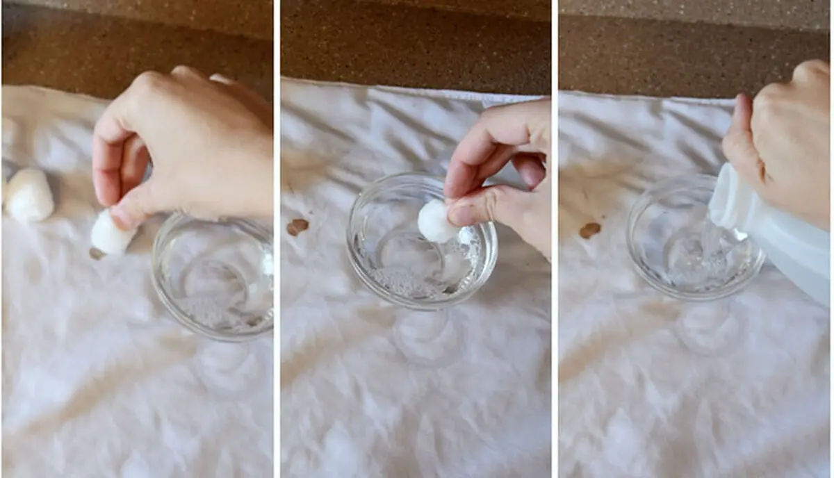 Remove-blood-stains-from-clothes33