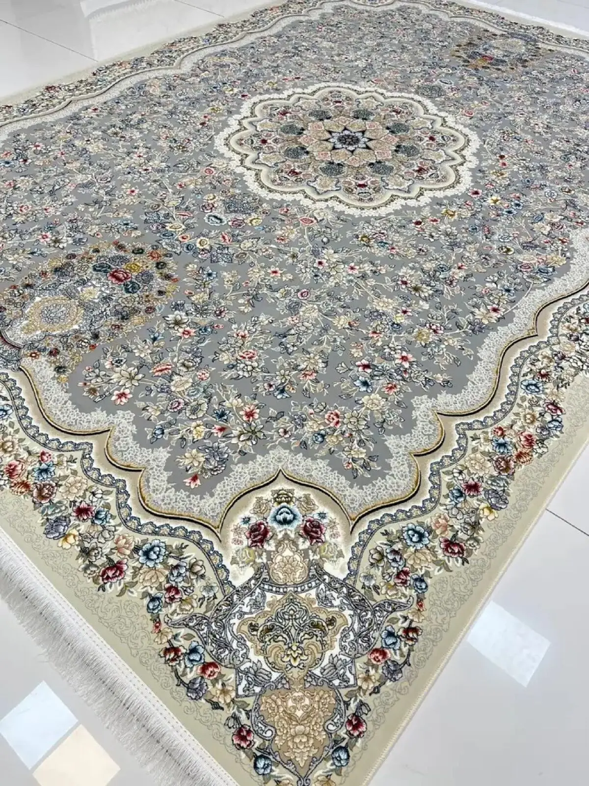 چه رنگ فرشی امسال مده