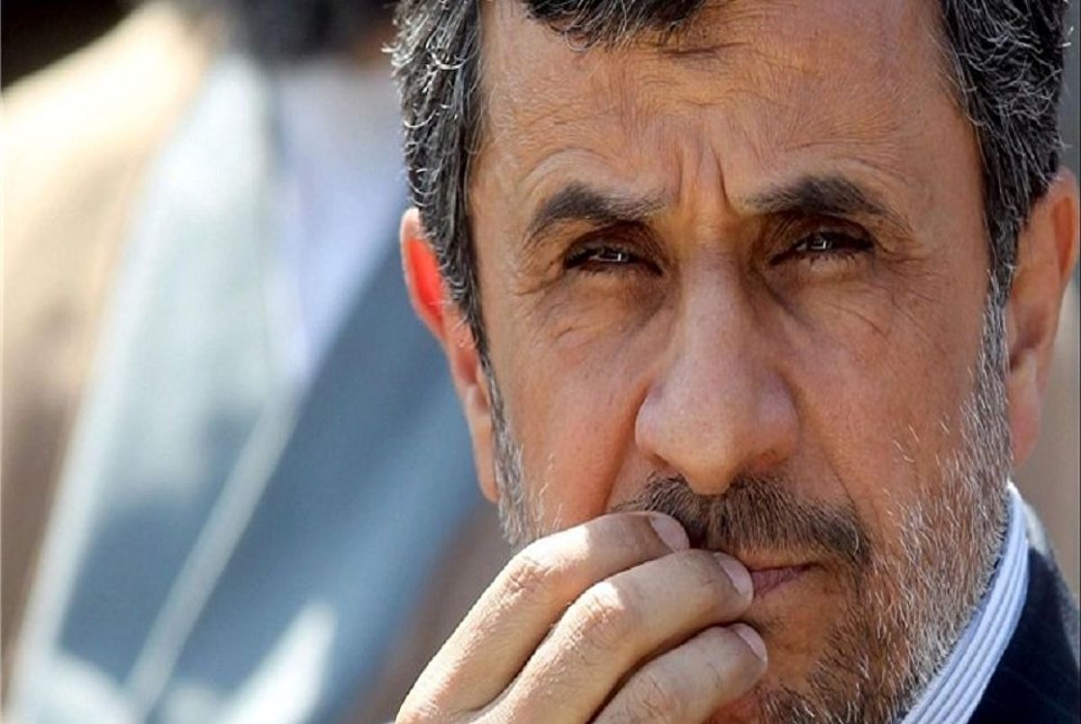محمود احمدی نژاد بالاخره هاله نور را دید؟