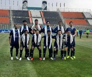 (ویدیو) ادای احترام و اشک ‌ها به یاد میناوند و انصاریان