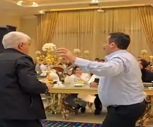 آواز شاد؛ عشوه های این مرد با کلی سیبیل موقع رقص رو تو کلاس عشوه گری هم یاد نمیدن