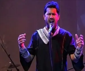 آواز اصیل؛ حامد بهداد با این آواز روحوضی خوندن و رقصش همه رو انگشت به دهن گذاشت