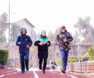 (عکس) استفاده خواهران منصوریان از امکانات خانه کشتی