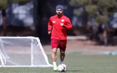 (عکس) عالیشاه روی تخت بیمارستان بعد از عمل