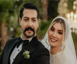 آواز شاد/ متین ستوده شروع میکنه به خوندن دایه دایه وقت جنگه