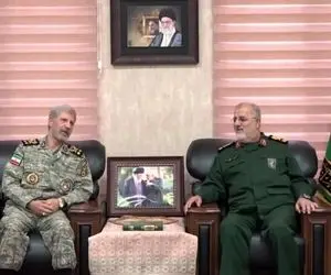 دیدار و گفتگوی فرماندهان جدید کل ارتش و سپاه