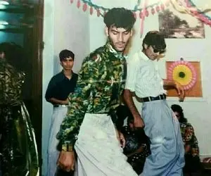 یادها و خاطره ها؛ ببینید تو عروسی دهه 60 چه خبر بود و آقایون چه حرکتای موزونی میزدن