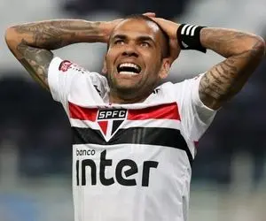 آلوس: از وجود این همه فقیر در برزیل شوکه شده‌ام