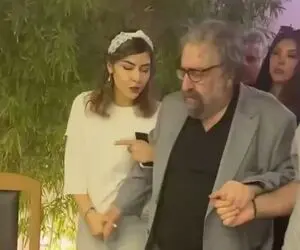 جشن تولد ۸۵ سالگی مسعود کیمیایی باحضور پسرش «پولاد کیمیایی» و صدف اسپهبدی