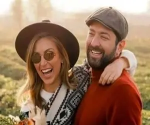 آواز نوستالژی؛ خوندن رادان 20 سال پیش/مینا مختاری تو انتخاب شوهر گل کاشت قالیه کرمونه