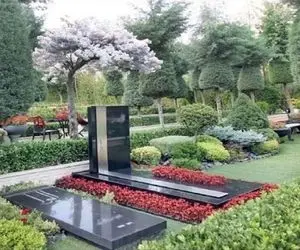 از ما پولدارتَرونی که نه فقط خونه این دنیاشون بلکه خونه اون دنیاشونم میلیاردیه؛ عجب بابا!