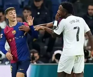 (عکس) کُری خوانی گاوی و وینیسیوس برای هم!